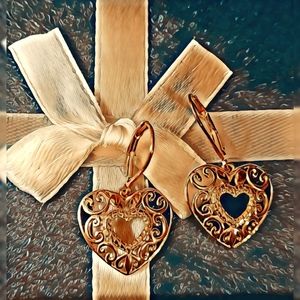 14k Rose Gold Hollow Heart Earrings